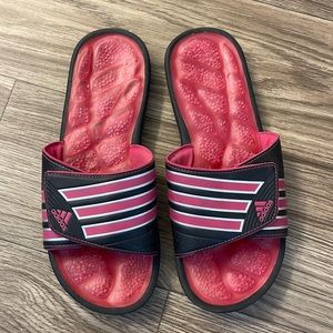 Adidas Size 8 Slides
